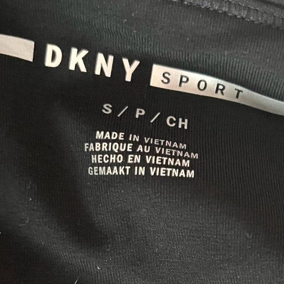 NWOT Black DKNY White Logo Ankle Length Sport High Waisted Leggings - Picture 3 of 6